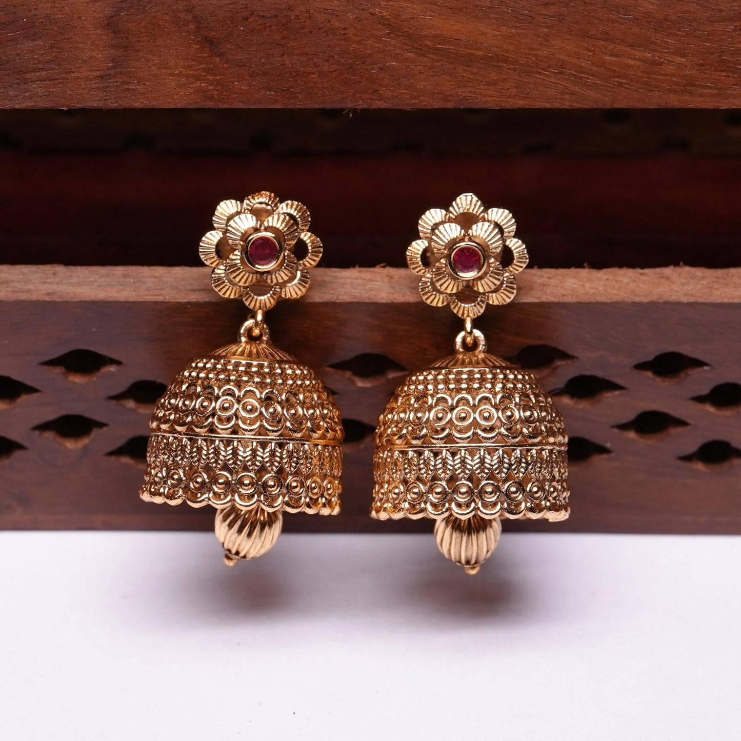 Antique Jhumka J0015-CR24