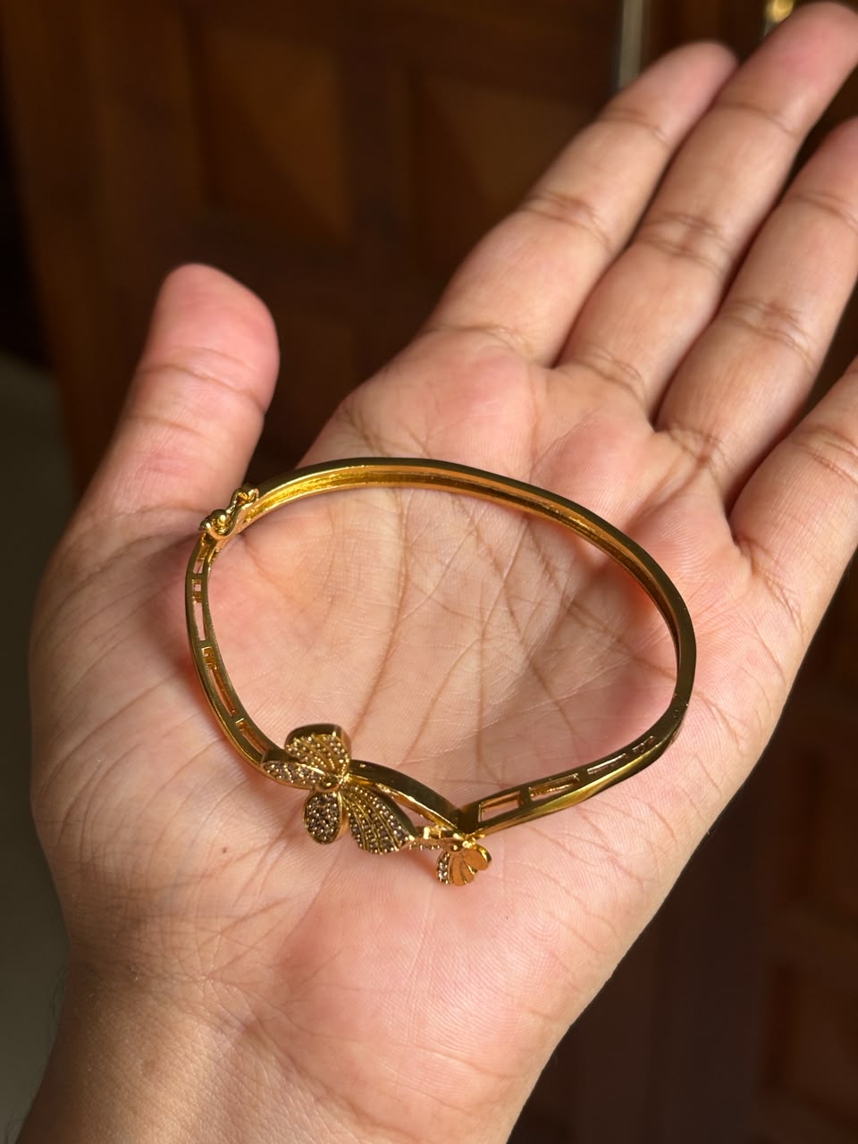 Premium Quality Openable Kada Bangle With Cute Butterfly Pattern designed with White Ad Stones K0010-CO21