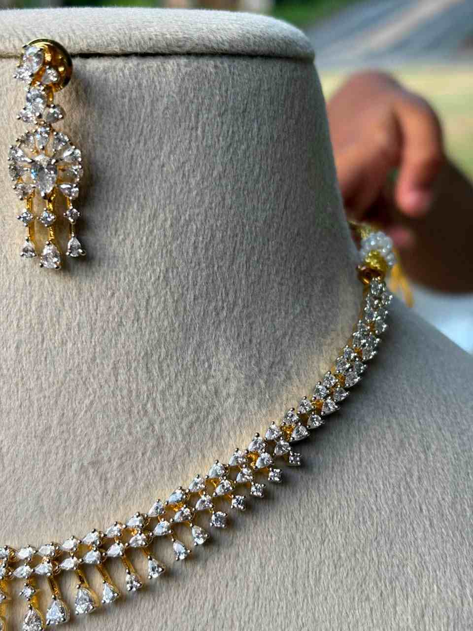 N0028  Rhodium Finish  diamond Replica Necklace
