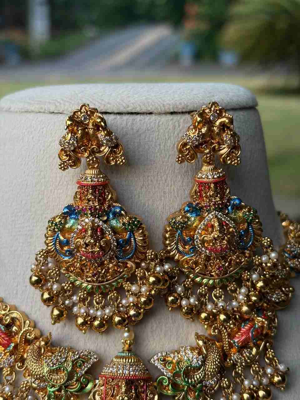 N0093 Enamel Hand Painted Meenakari necklace