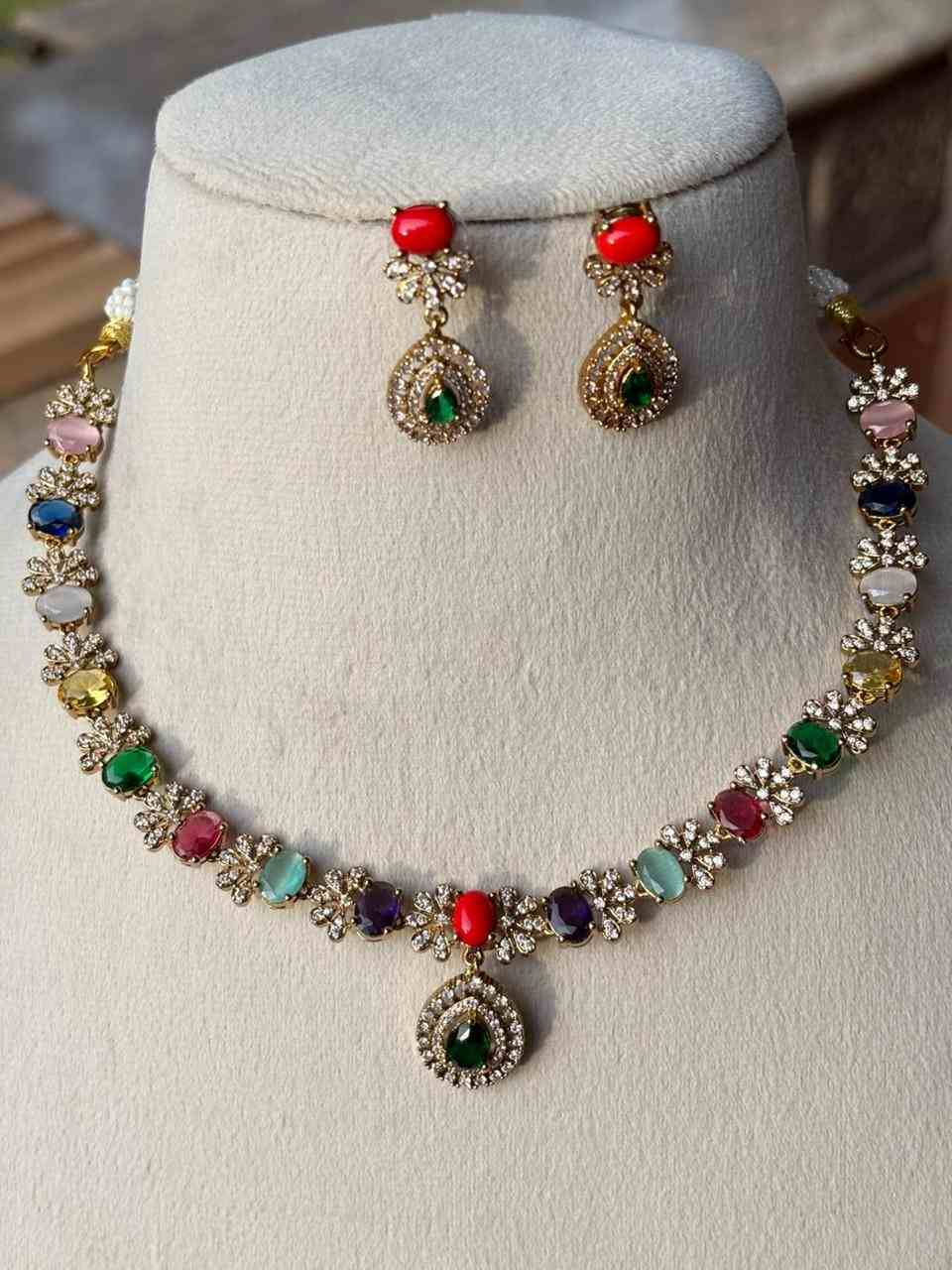 N0098 Navaratnam Stone Necklace