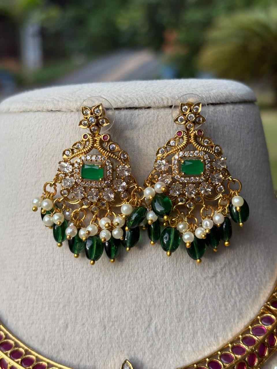N0102 Madonna inspired hasli Kante type necklace