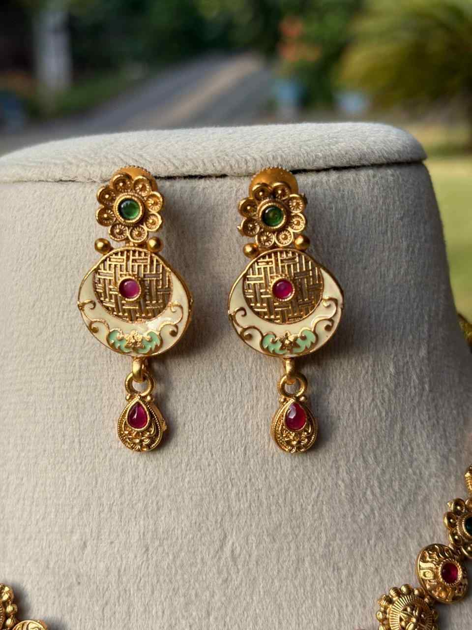 Meenakaari Necklace N0024