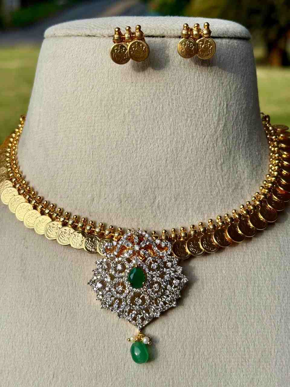 N0123 Premium Quality Traditional coin Necklace