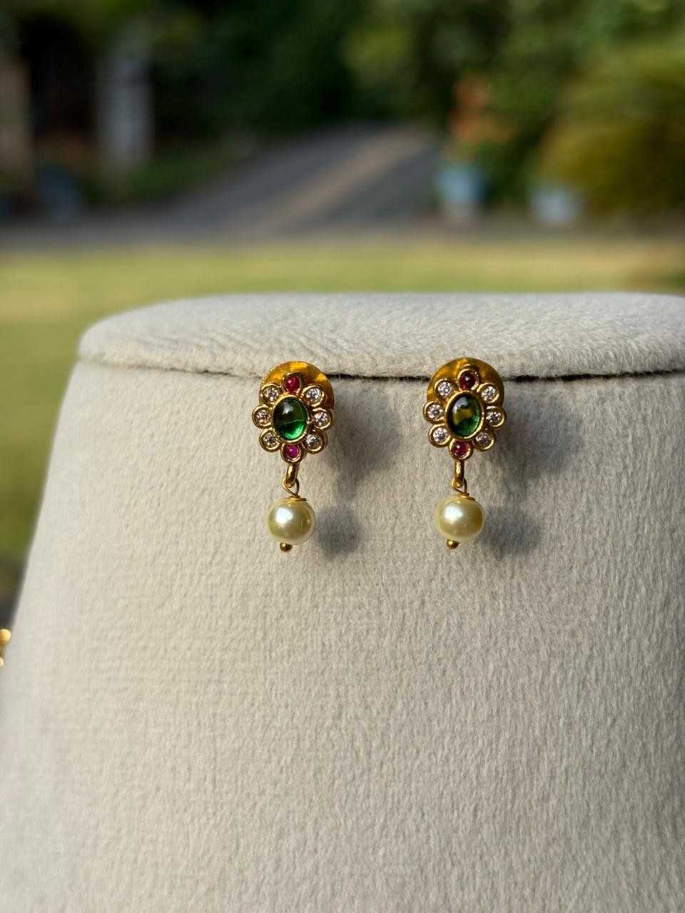 N0130 Micro Plated Lakshmi Kasu Necklace