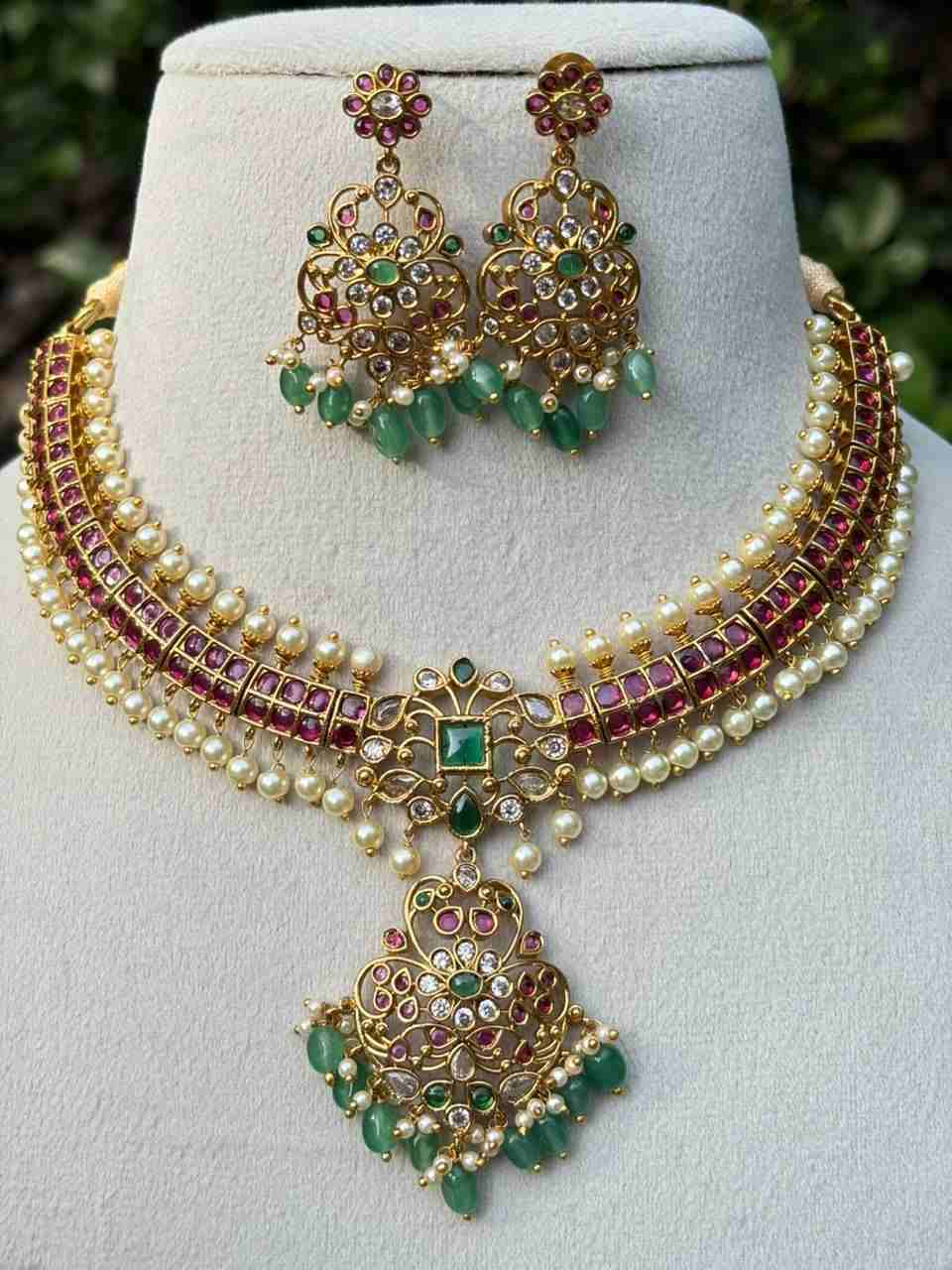 N0101 Traditional Kundan Stones Necklace