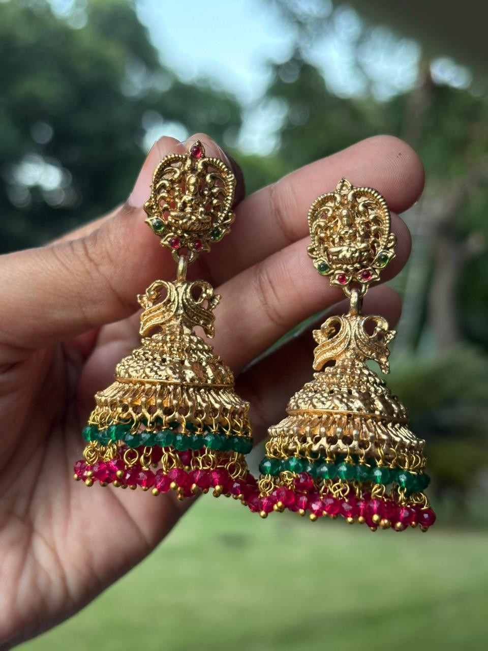 Matte finish Jhumka J0009
