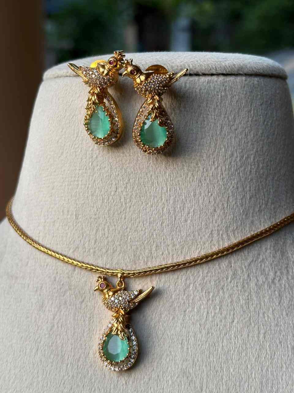 N0069 Sea Blue Color Stone Necklace Adult/Kids