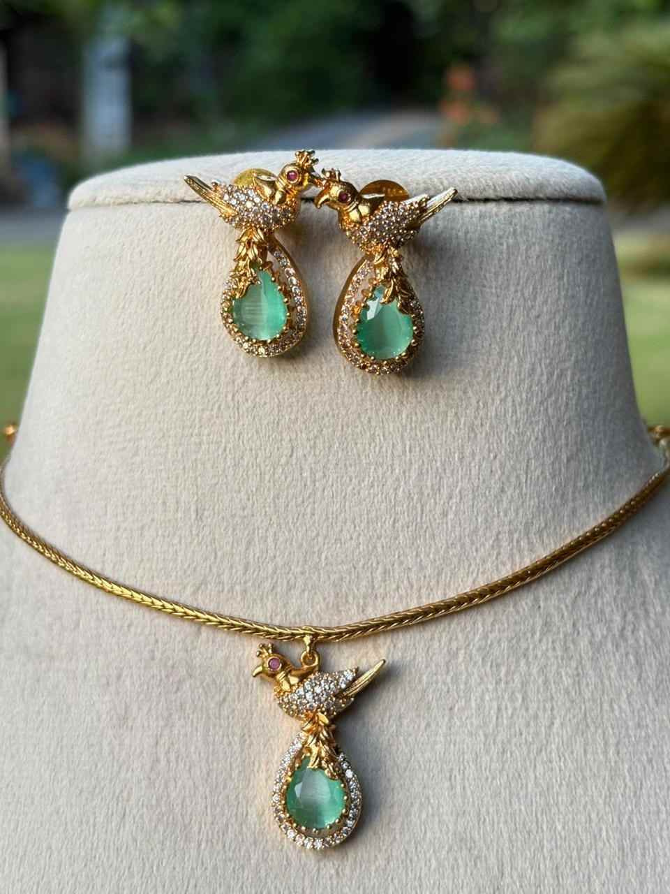 N0069 Sea Blue Color Stone Necklace Adult/Kids