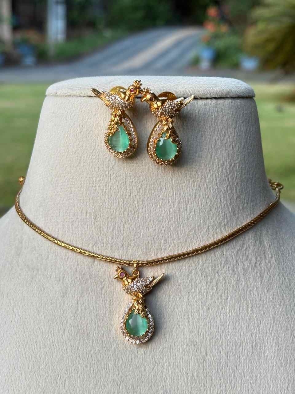 N0069 Sea Blue Color Stone Necklace Adult/Kids