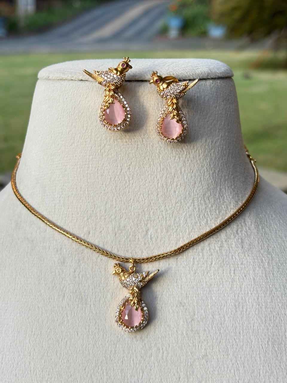 N0070 Baby Pink Stone Necklace Adult/Kids