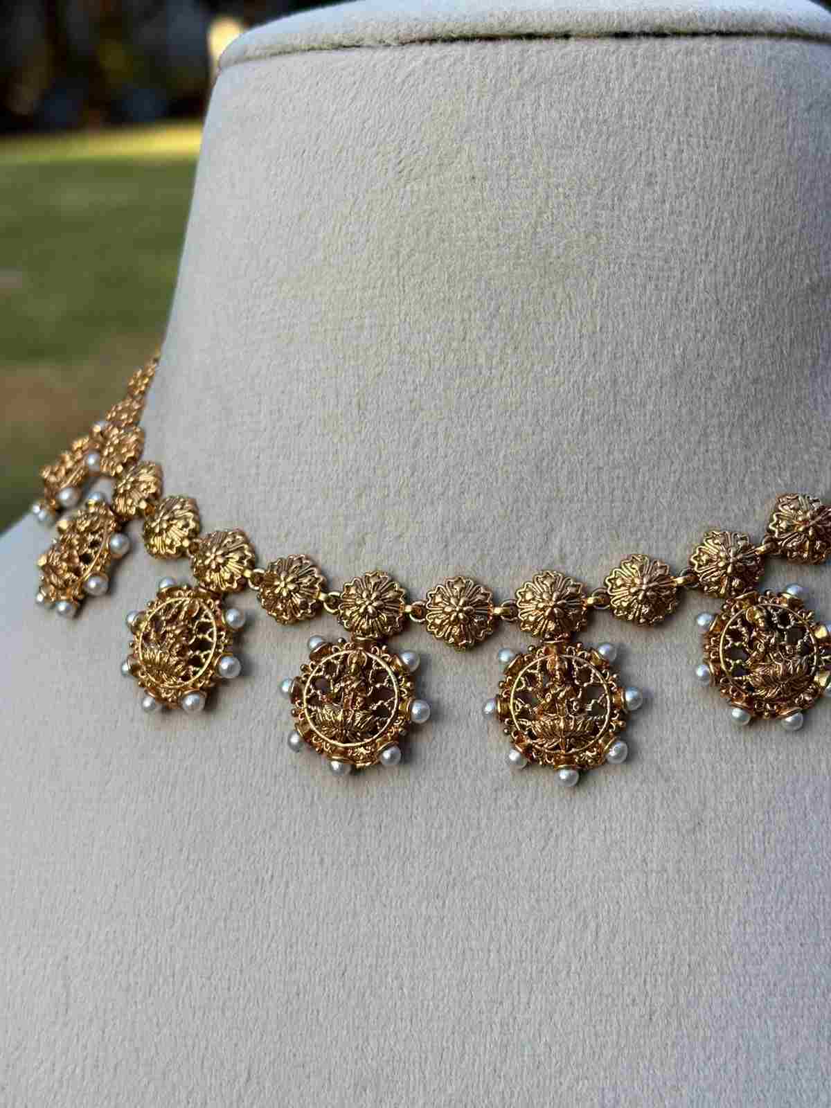 N0074 Traditional Lakshmi Necklace with Pearl