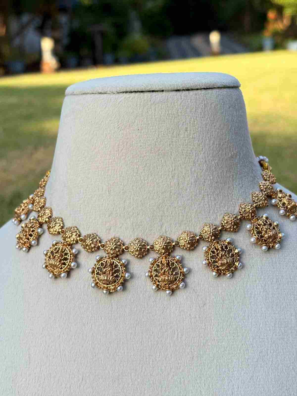 N0074 Traditional Lakshmi Necklace with Pearl