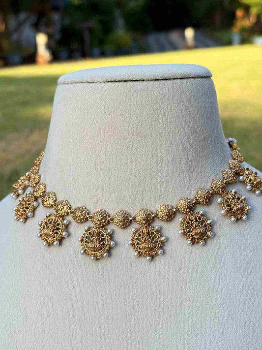 N0074 Traditional Lakshmi Necklace with Pearl