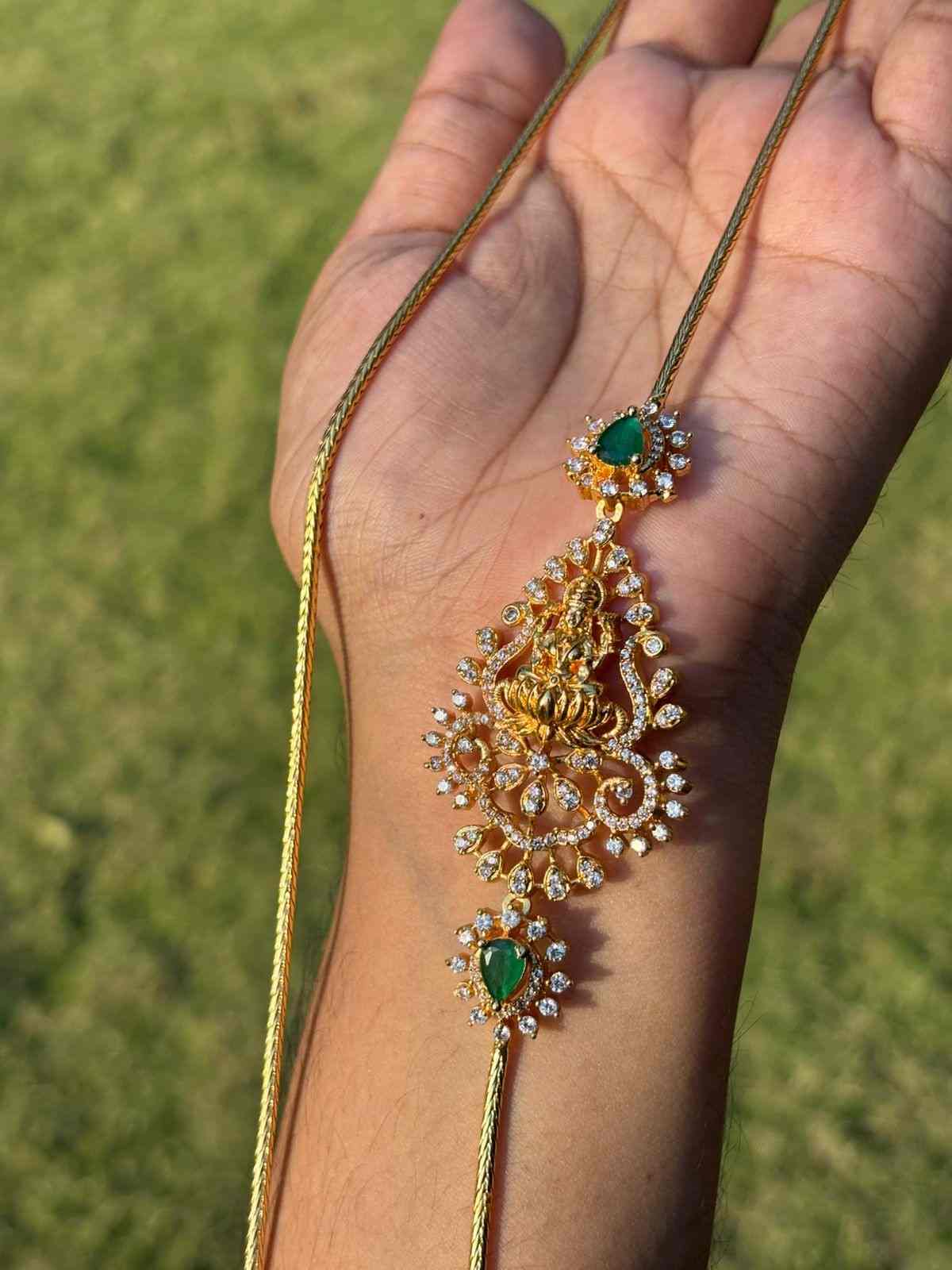 H0028 Lakshmi Mogappu Chain 26 inches