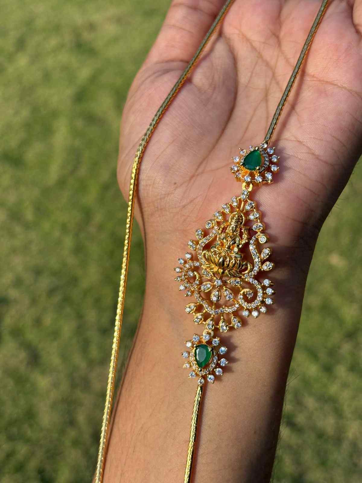 H0028 Lakshmi Mogappu Chain 26 inches