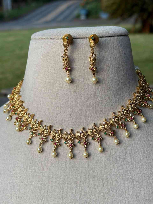 N0049 Minimal Necklace