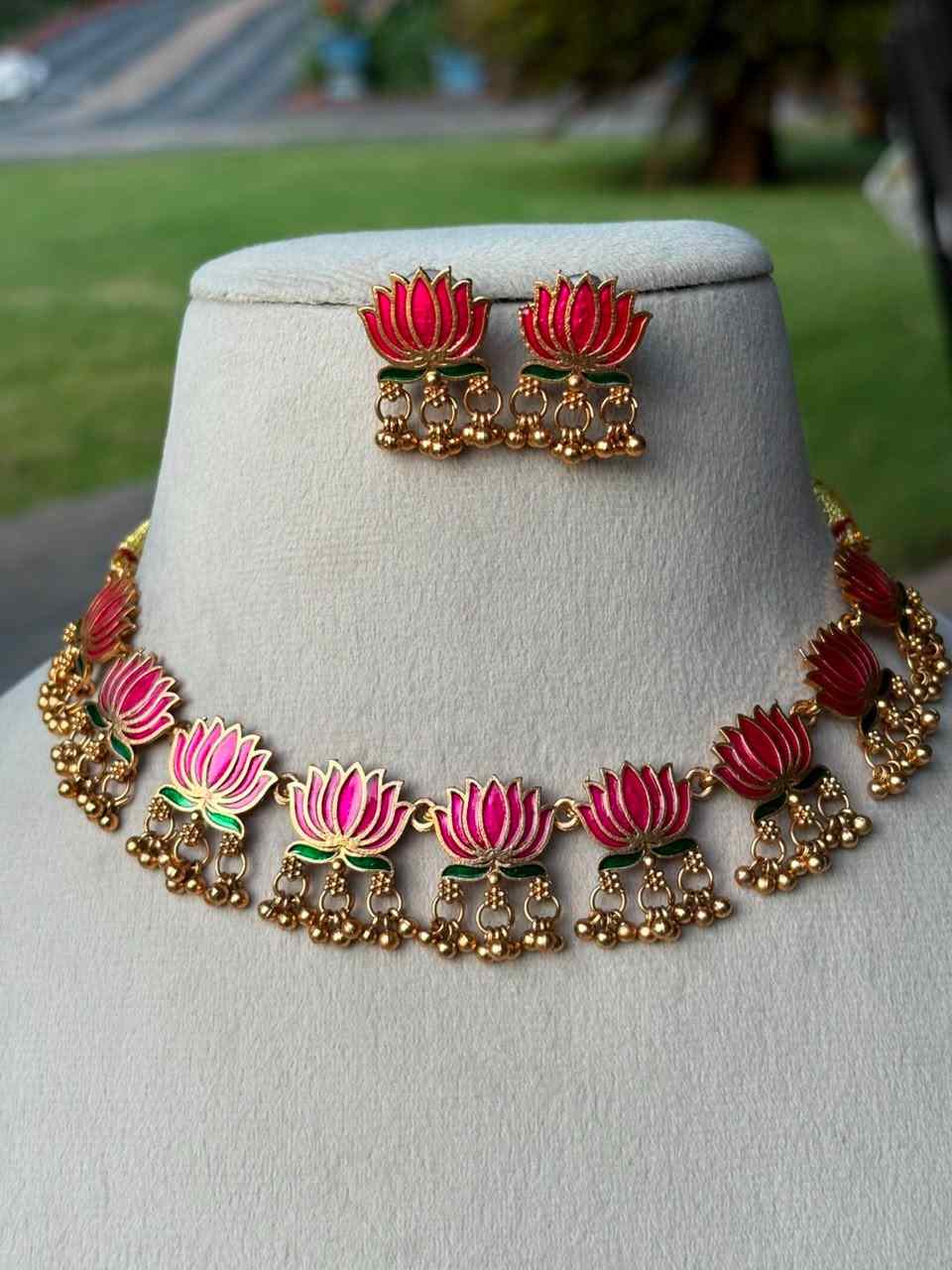 Lotus Enamel Necklace N0087