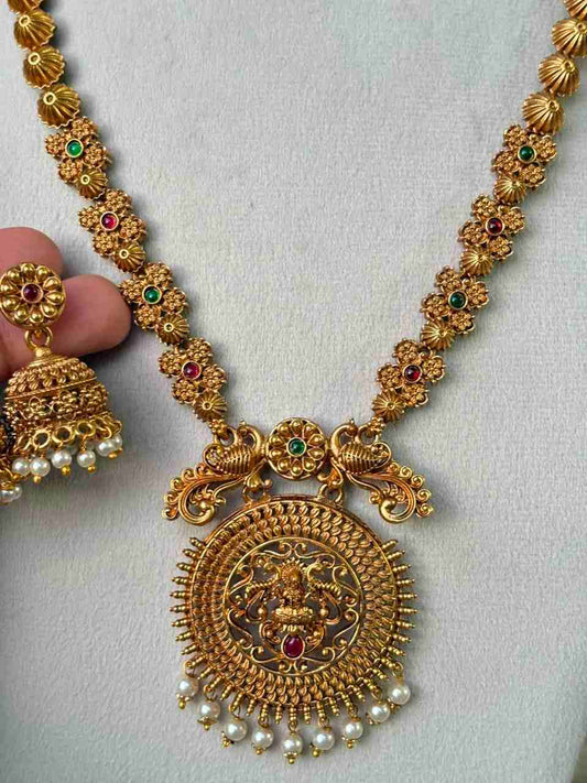 H0070  Long Lakshmi haram with earrings