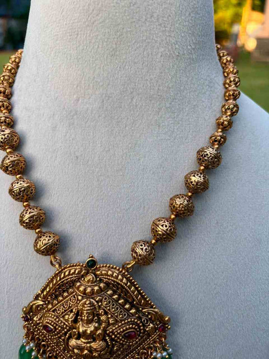 H0016 Chettinad Design Ball Chain Lakshmi Middle Length Haram