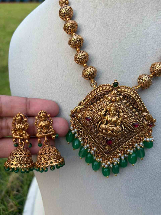 H0016 Chettinad Design Ball Chain Lakshmi Middle Length Haram