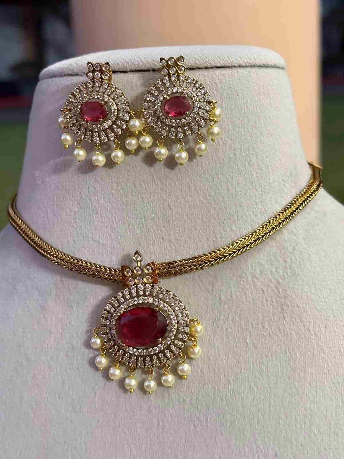 N0090 Ruby Red Stone Attigai necklace