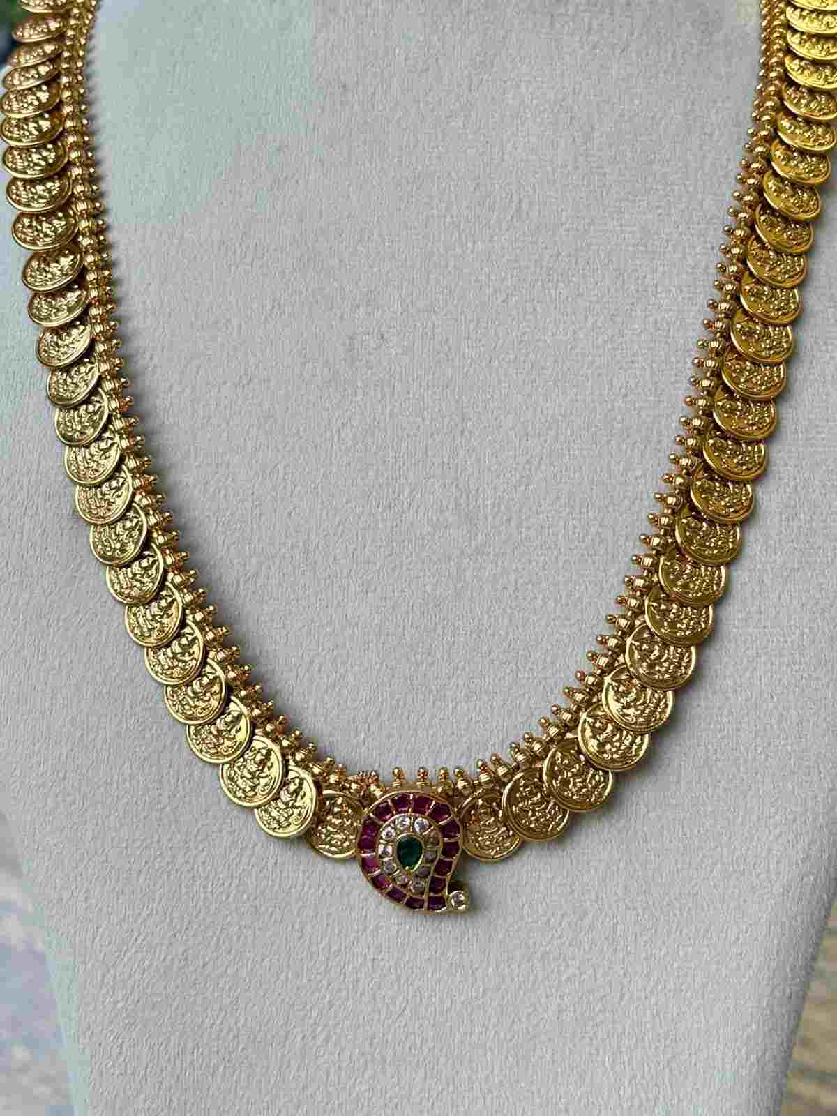 H0010 Coin Haram With Manga motif