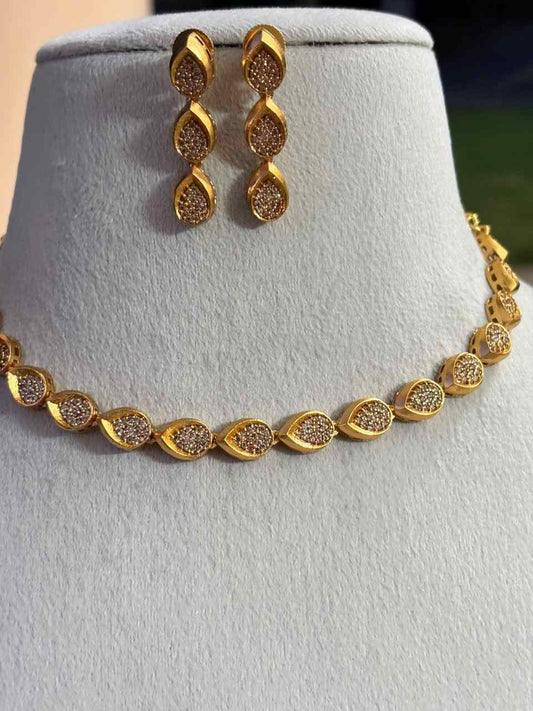 N0082 Simple necklace