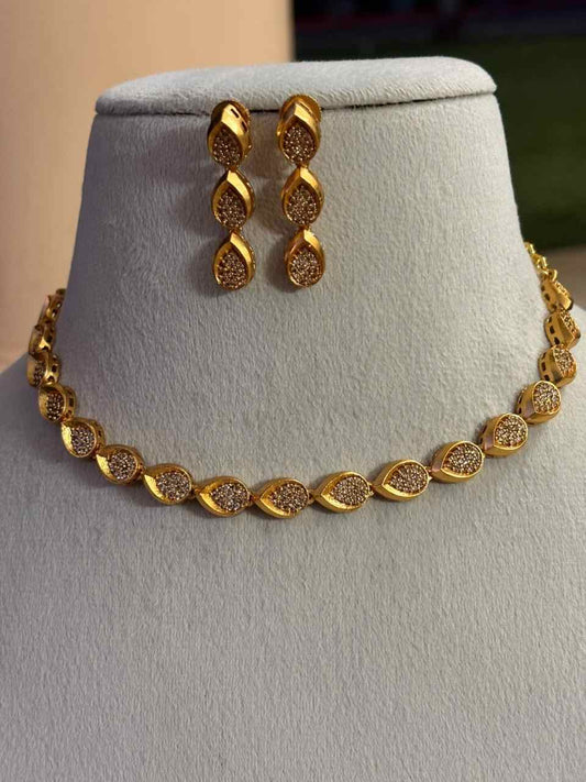 N0082 Simple necklace