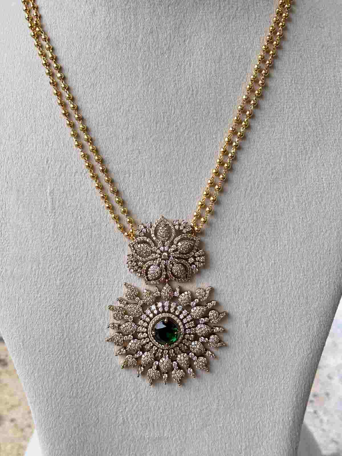 H0001 AD Stone Emerald Flower pendant ball chain