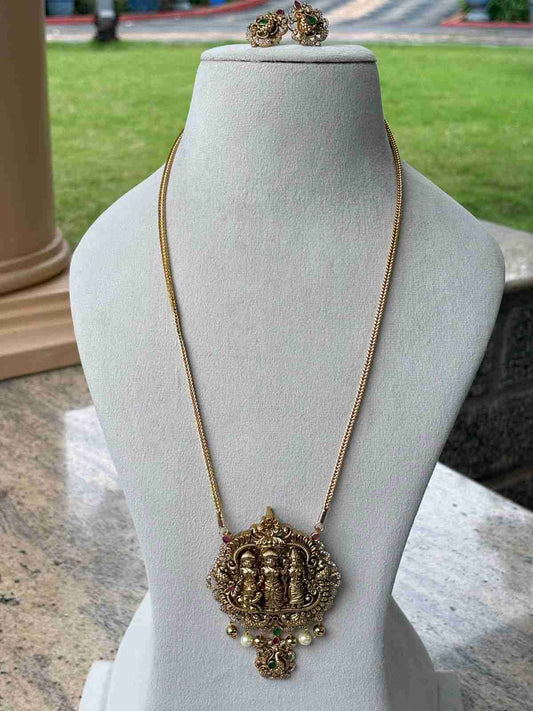 H0018 Dollar Chain