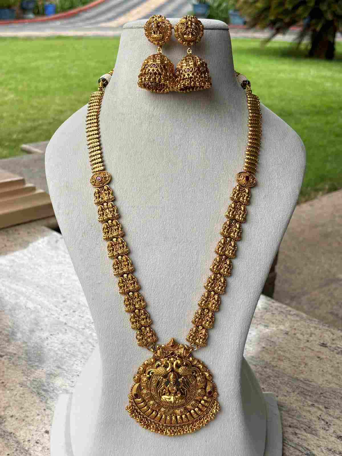 H0002 Temple Jewelery Lakshmi Haram