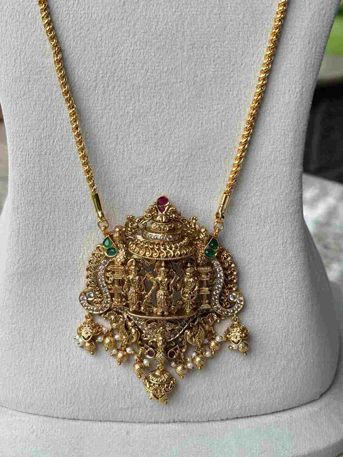 H0019 Long Dollar Chain 30 inch