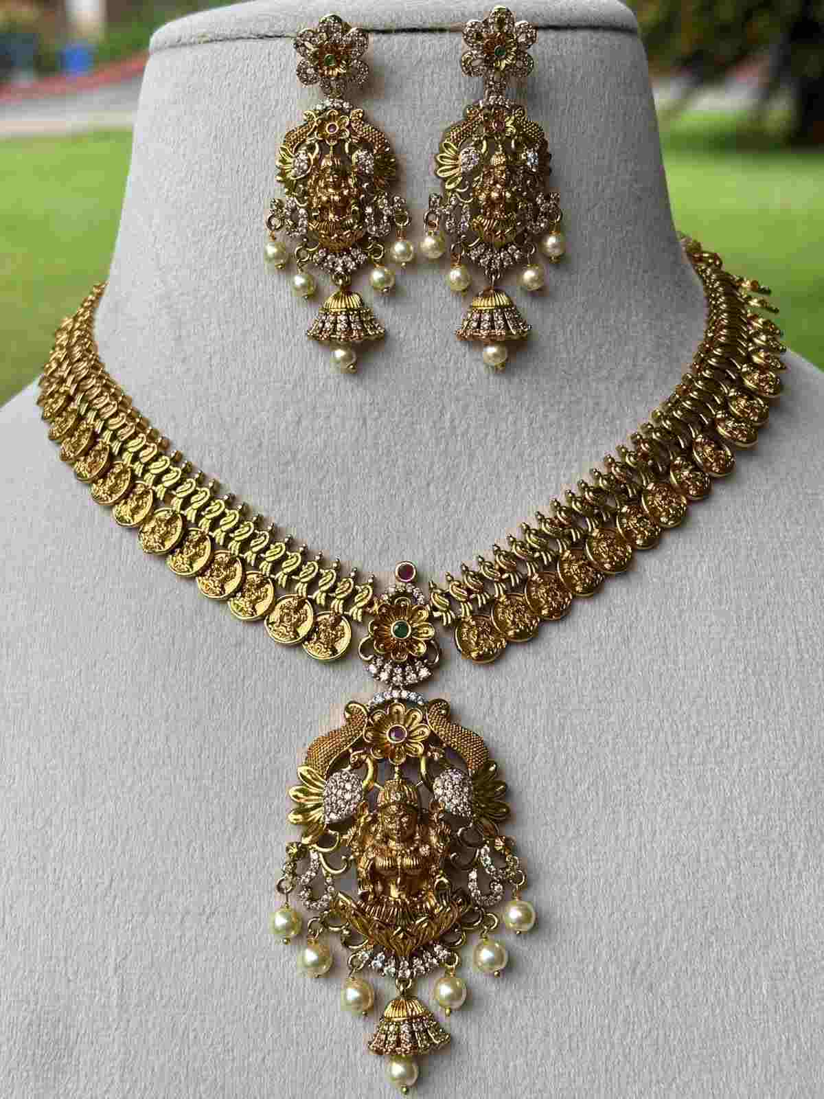 N0085 Coin Lakshmi Necklace