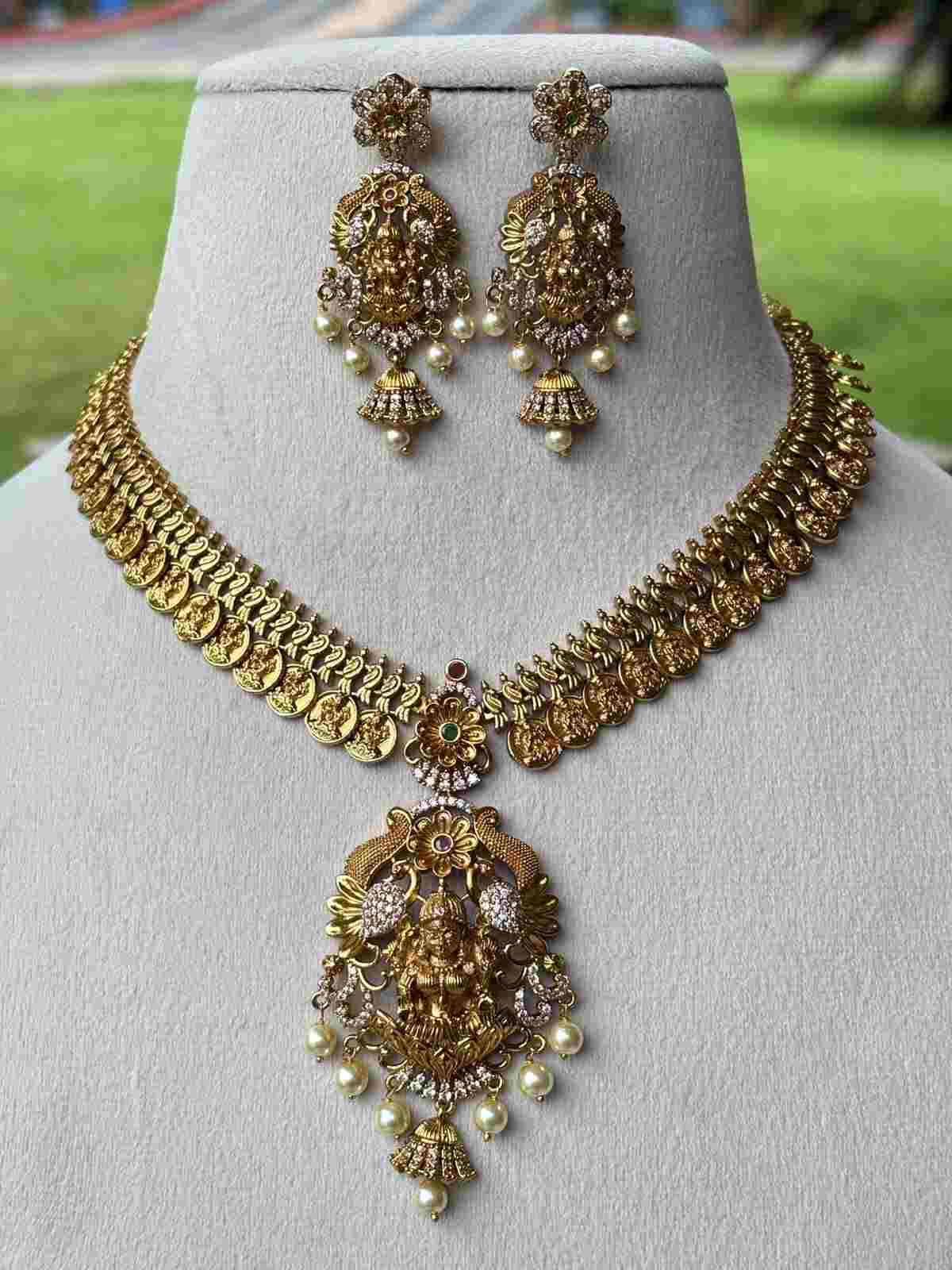 N0085 Coin Lakshmi Necklace