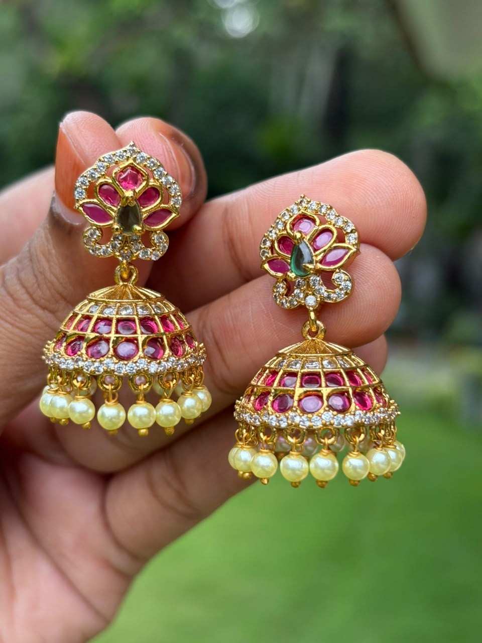 J0139 Ruby Kemp Small Jhumka