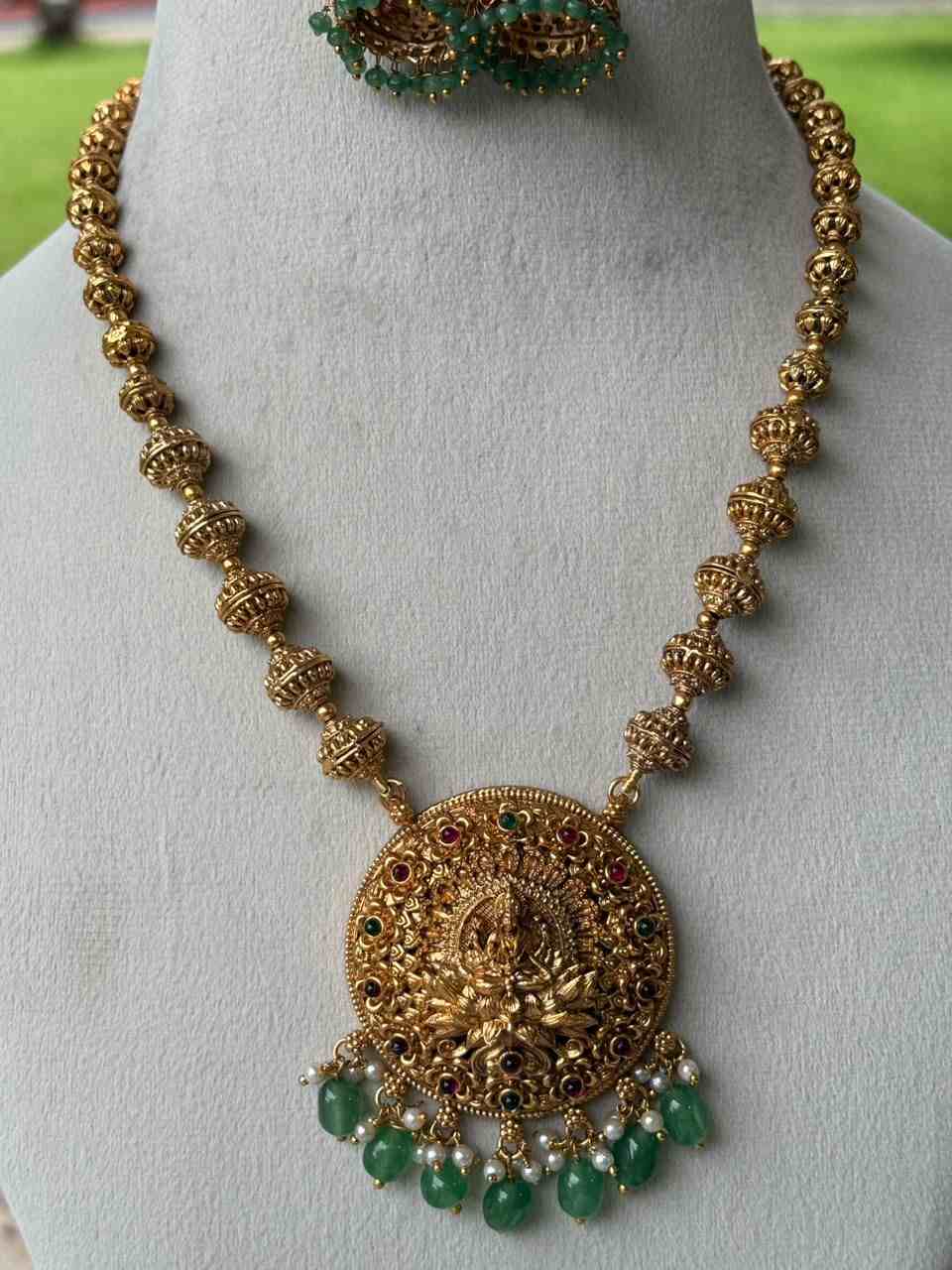 H0034 Lakshmi Chettinad Haram