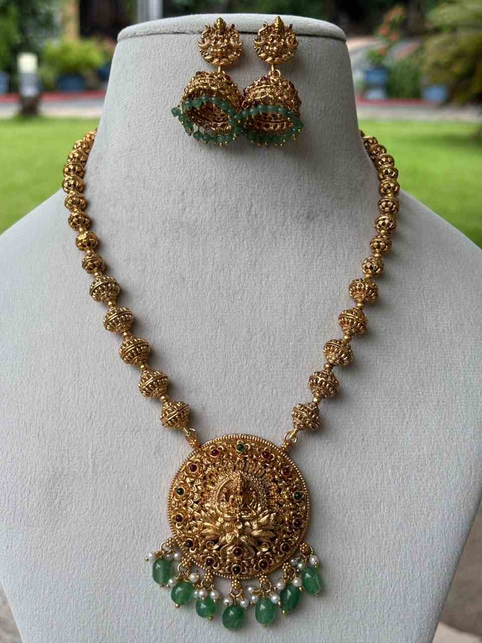 H0034 Lakshmi Chettinad Haram