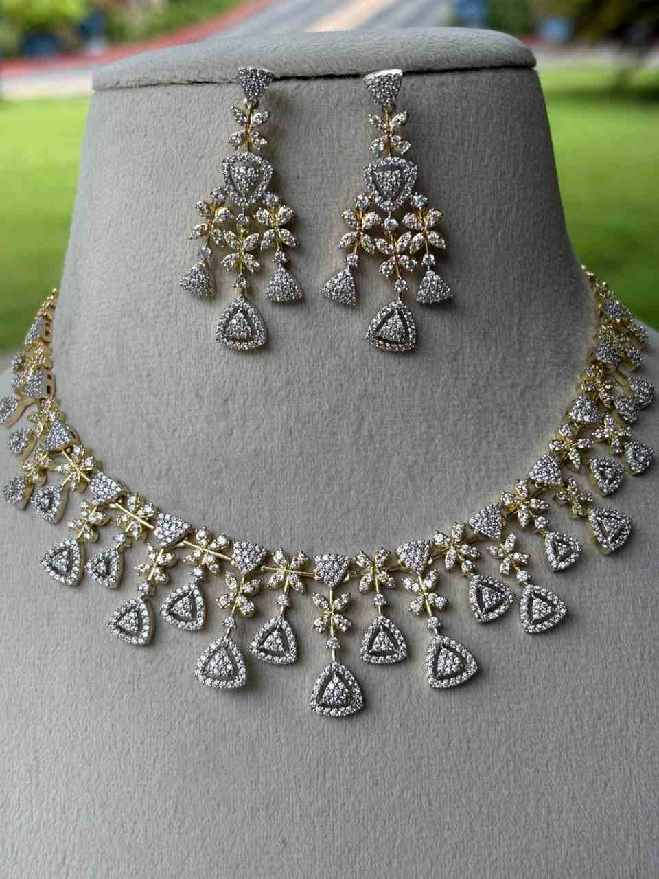 N0041 GJ Polish Diamond Necklace