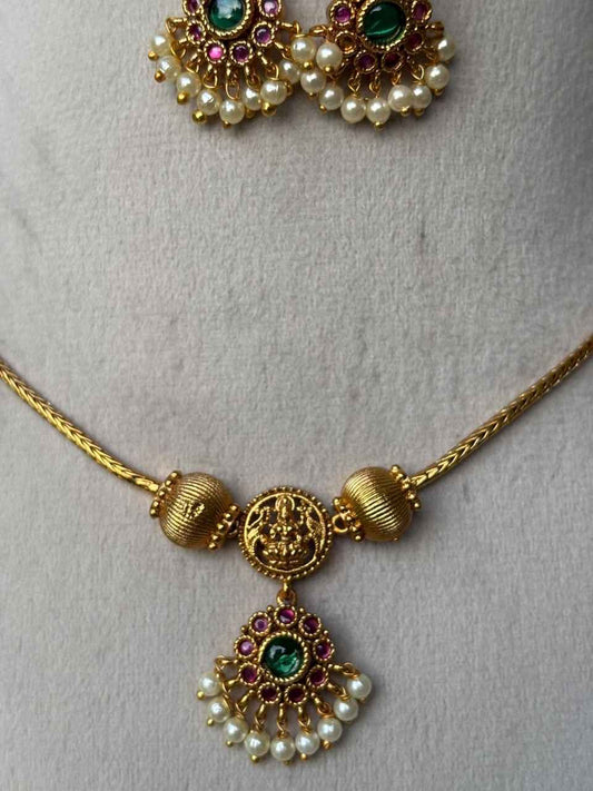 N0209  Attigai type Necklace with earrings