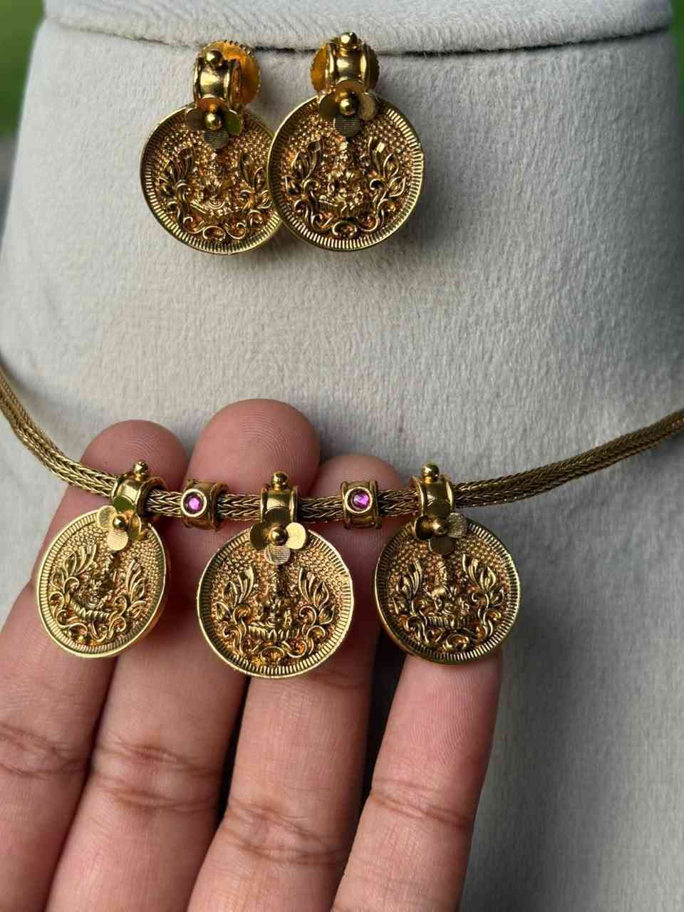 N0029 Antique Lakshmi Coin Necklace