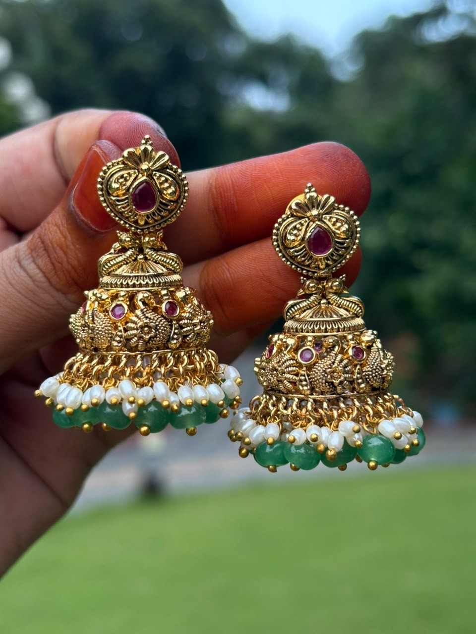 J0055 Bridal jhumka swan design