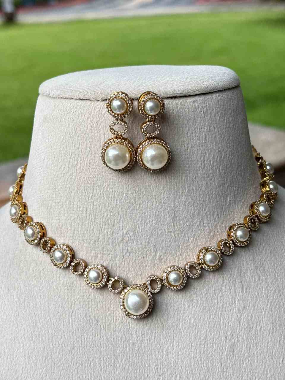 N0198Pearl Ad Stone Necklace