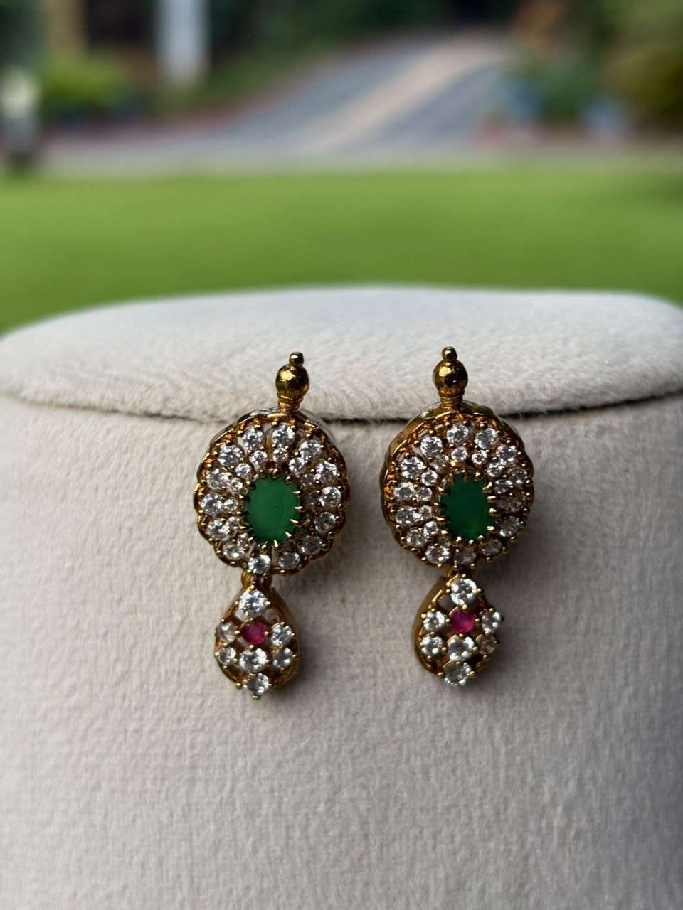 N0200 Floral Stone Necklace