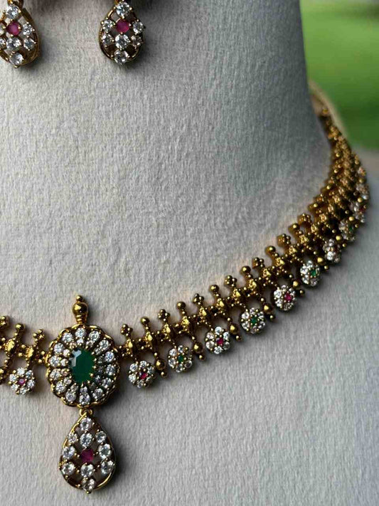 N0200 Floral Stone Necklace