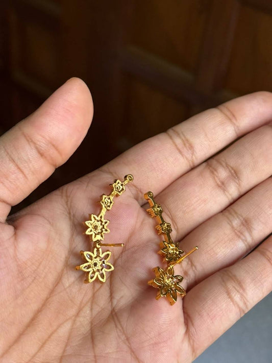 J0165 Floral Earcuff Earrings