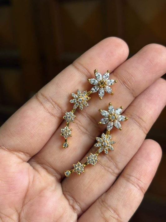 J0165 Floral Earcuff Earrings