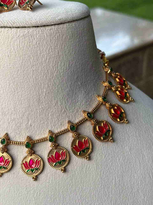 N0139 Lotus Necklace