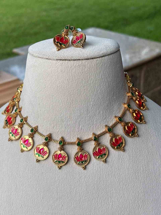 N0139 Lotus Necklace