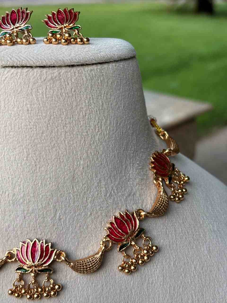 N0140 Manju Warrior Lotus Necklace